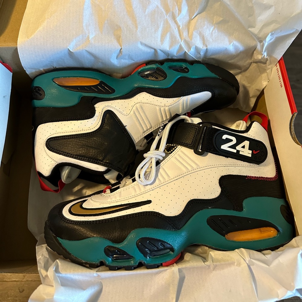 Air Griffey Max 1 New in Box size 9.5